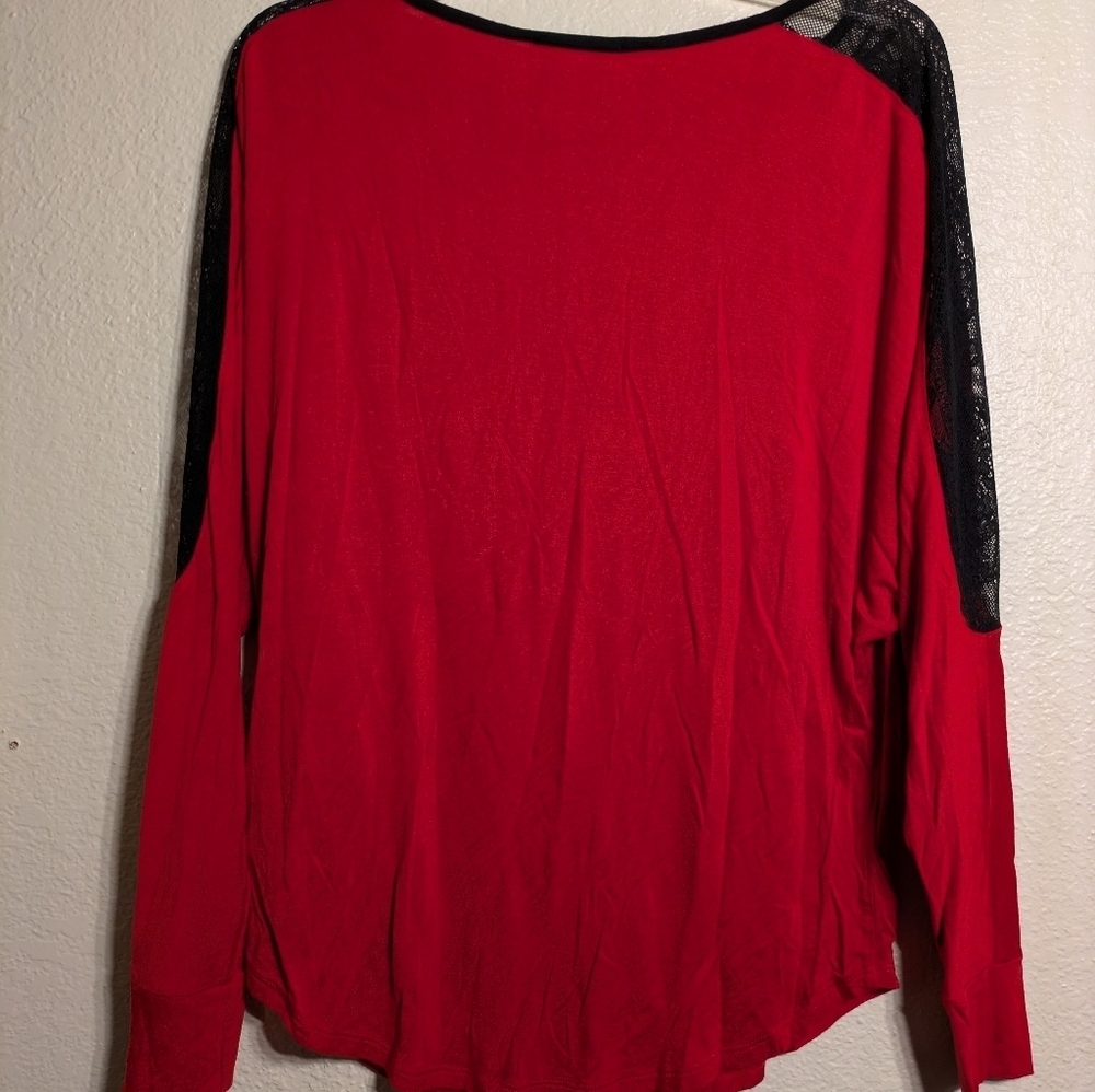 Bisou Bisou Women's Red Lace Sleeve Top Size Medium - Picture 5 of 5